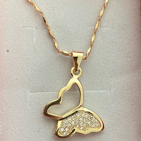 Jewelry - 18K Gold Filled Necklace with Butterfly Pendant - NWOT